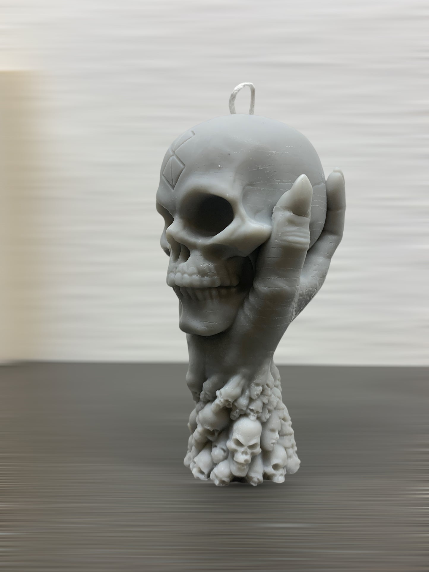 Candle skull